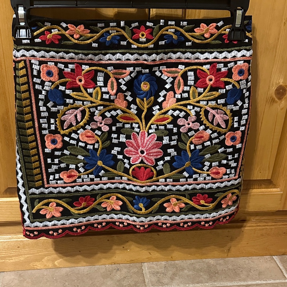 Embroidered Floral Mini Skirt - Multicolor